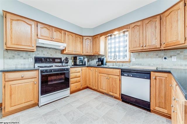 10157660-42204442-8e6c-4123-b347-3c25c322dfab