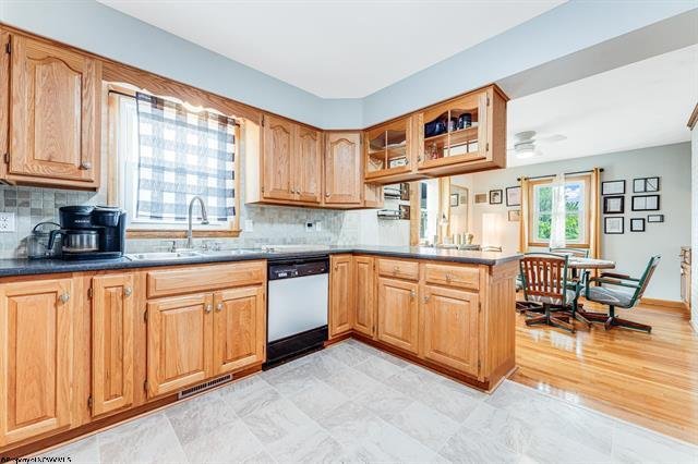 10157660-b66ddcd9-ff84-4334-bf0a-2a97948cbad1