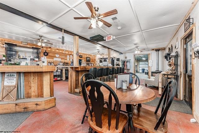 10158802-b3d9669a-2ef5-421c-a750-743af8ea95ae